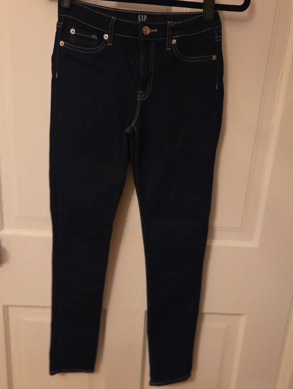 GAP Skinny Jeans in Dark Indigo
